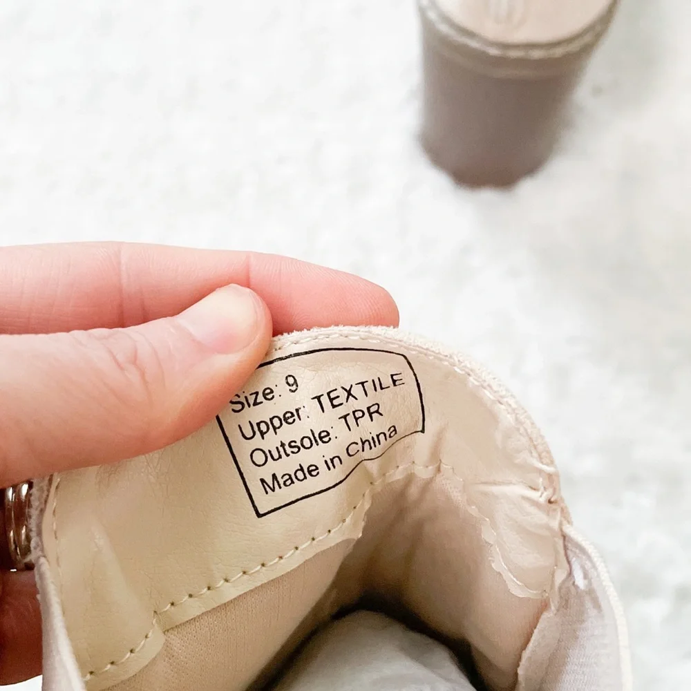 NIB- OLIVIA MILLER Chain Heel Lug Boot - Picture 9 of 16